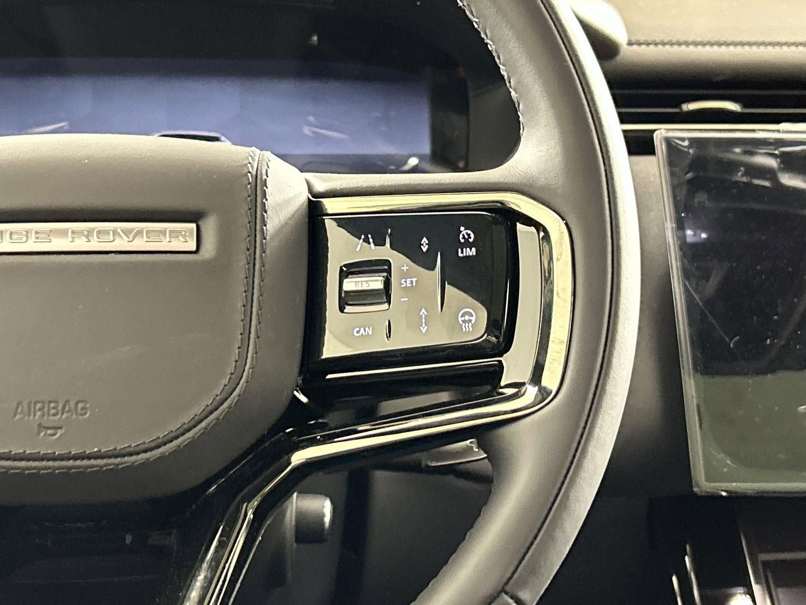 Certified 2026 Land Rover Range Rover Velar Dynamic SE image 13