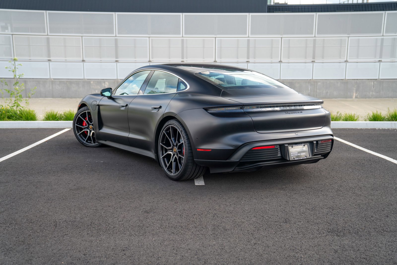 Certified 2023 Porsche Taycan 4S AWD/4WD image 3