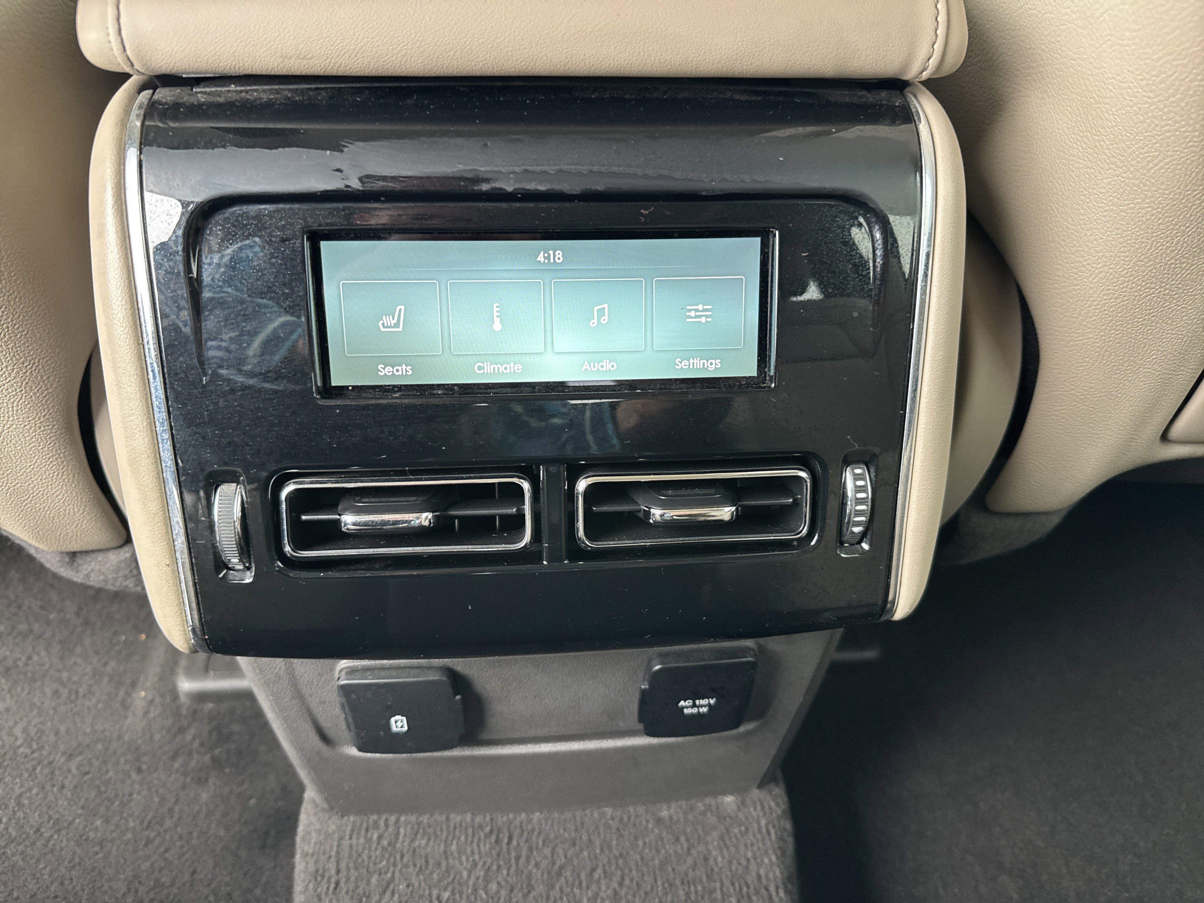 Used 2020 Lincoln Aviator Reserve w/ Equipment Group 202A image 26