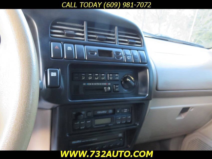 Used 2000 Isuzu Trooper S AWD/4WD image 11