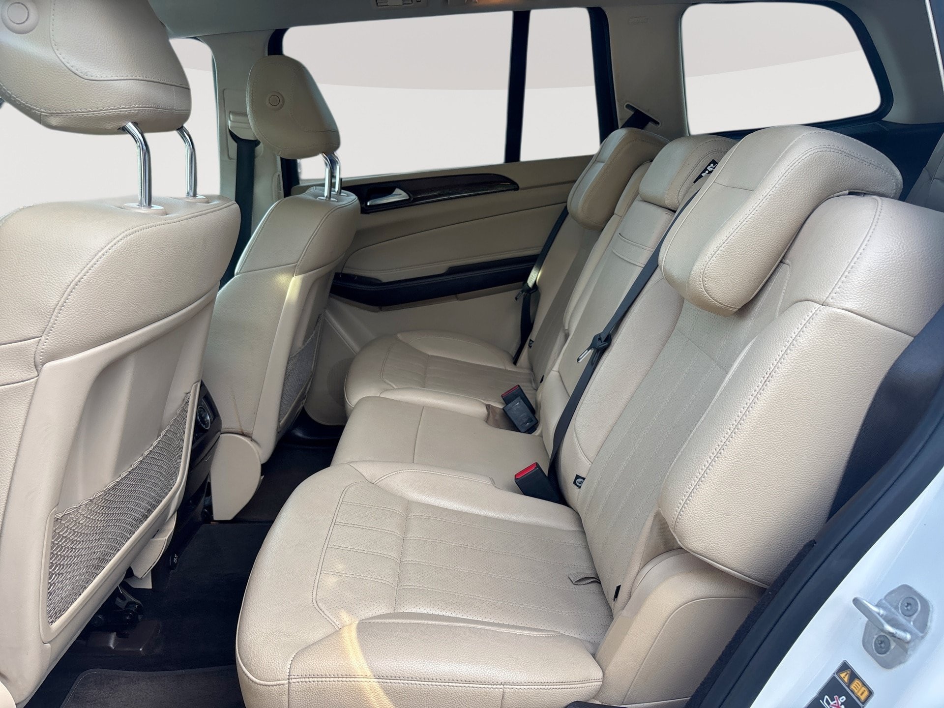 Used 2018 Mercedes-Benz GLS 450 4MATIC w/ Premium Package image 26