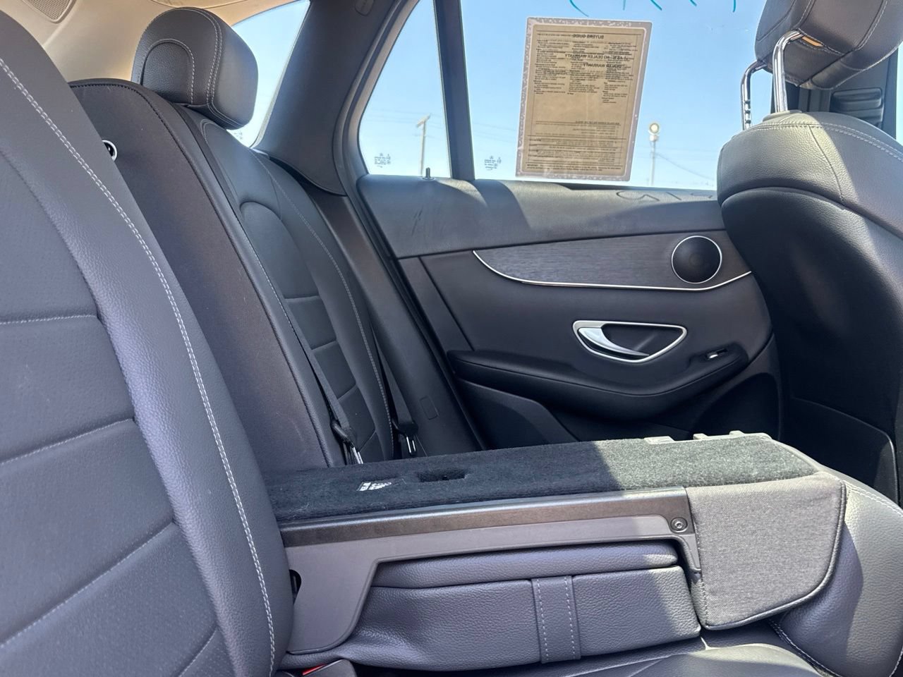 Used 2021 Mercedes-Benz GLC 300 image 33