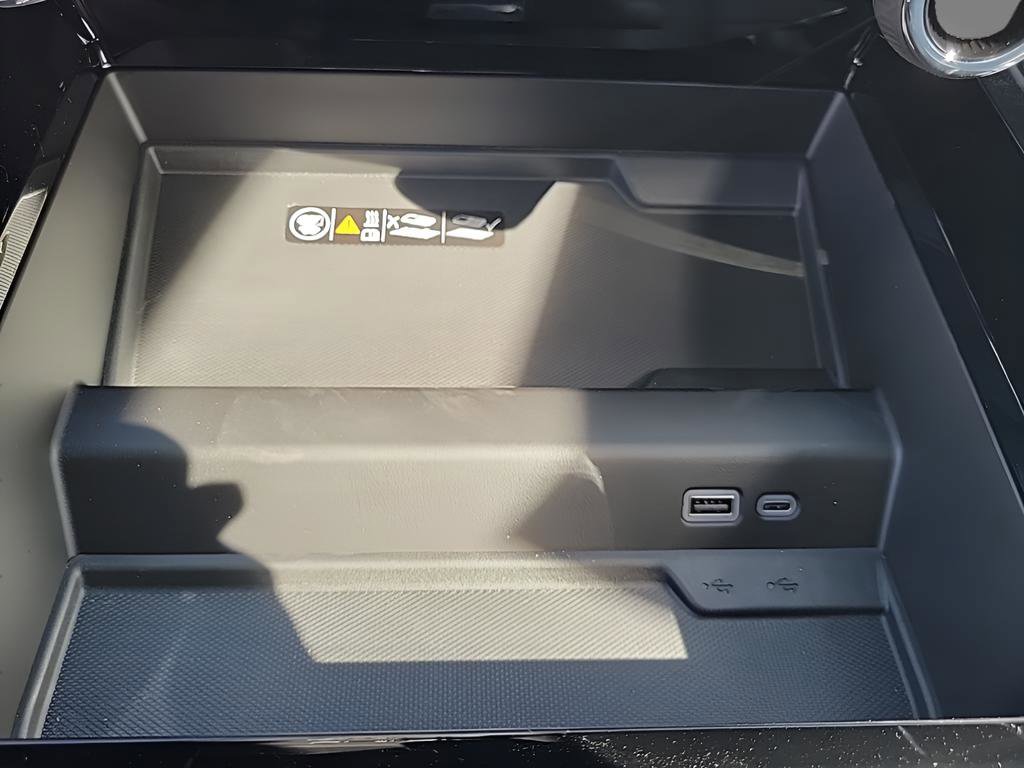 New 2026 Chevrolet Tahoe Z71 w/ Comfort Package image 32