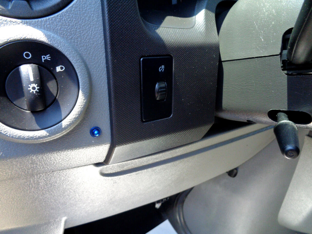 Used 2012 Ford E-250 and Econoline 250 w/ PWR Group image 26