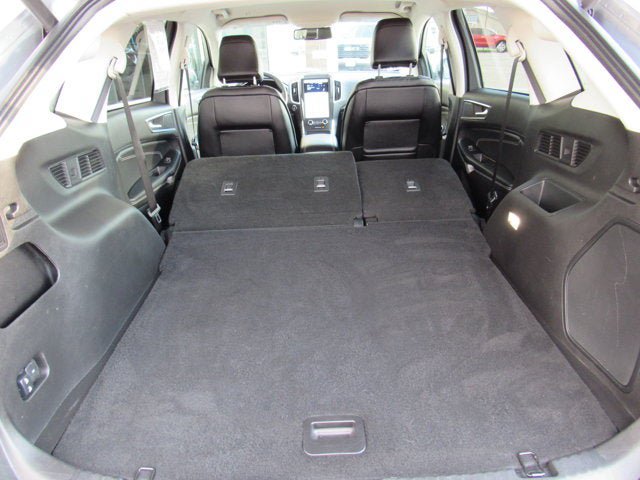 Used 2024 Ford Edge Titanium w/ Equipment Group 301A AWD/4WD image 35