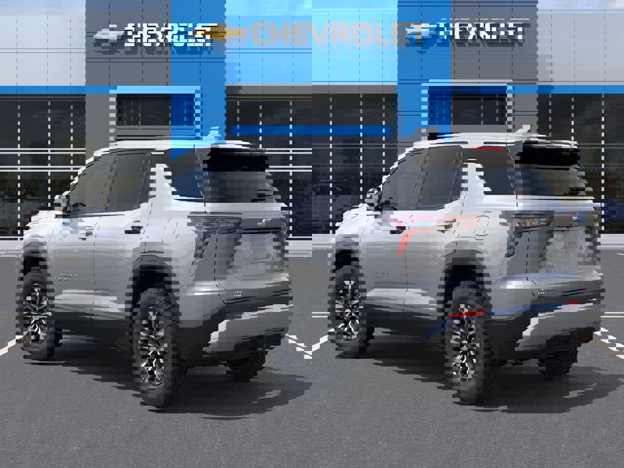 New 2026 Chevrolet Equinox LT image 3