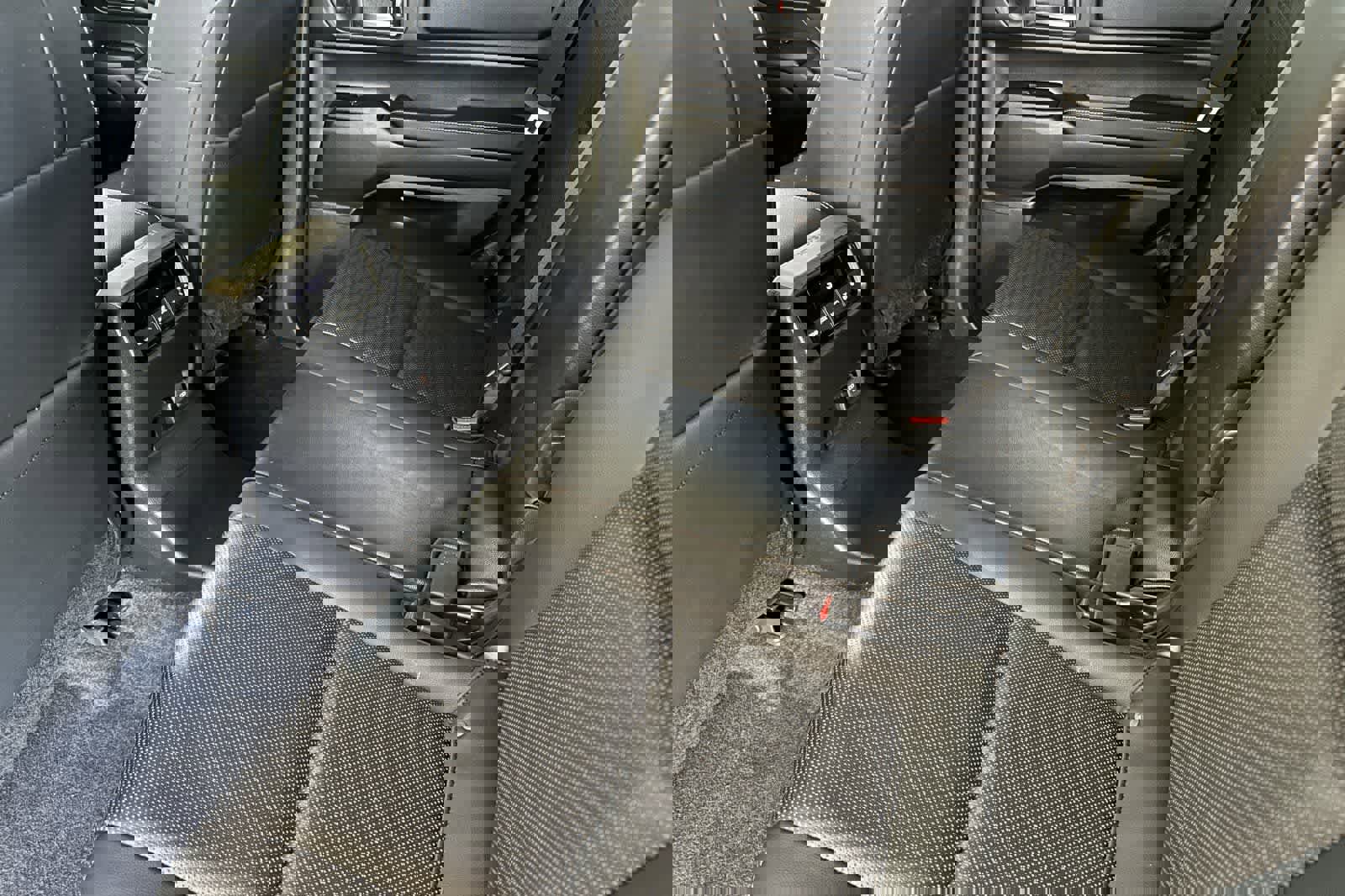 Used 2025 Toyota Land Cruiser w/ Premium Package image 5