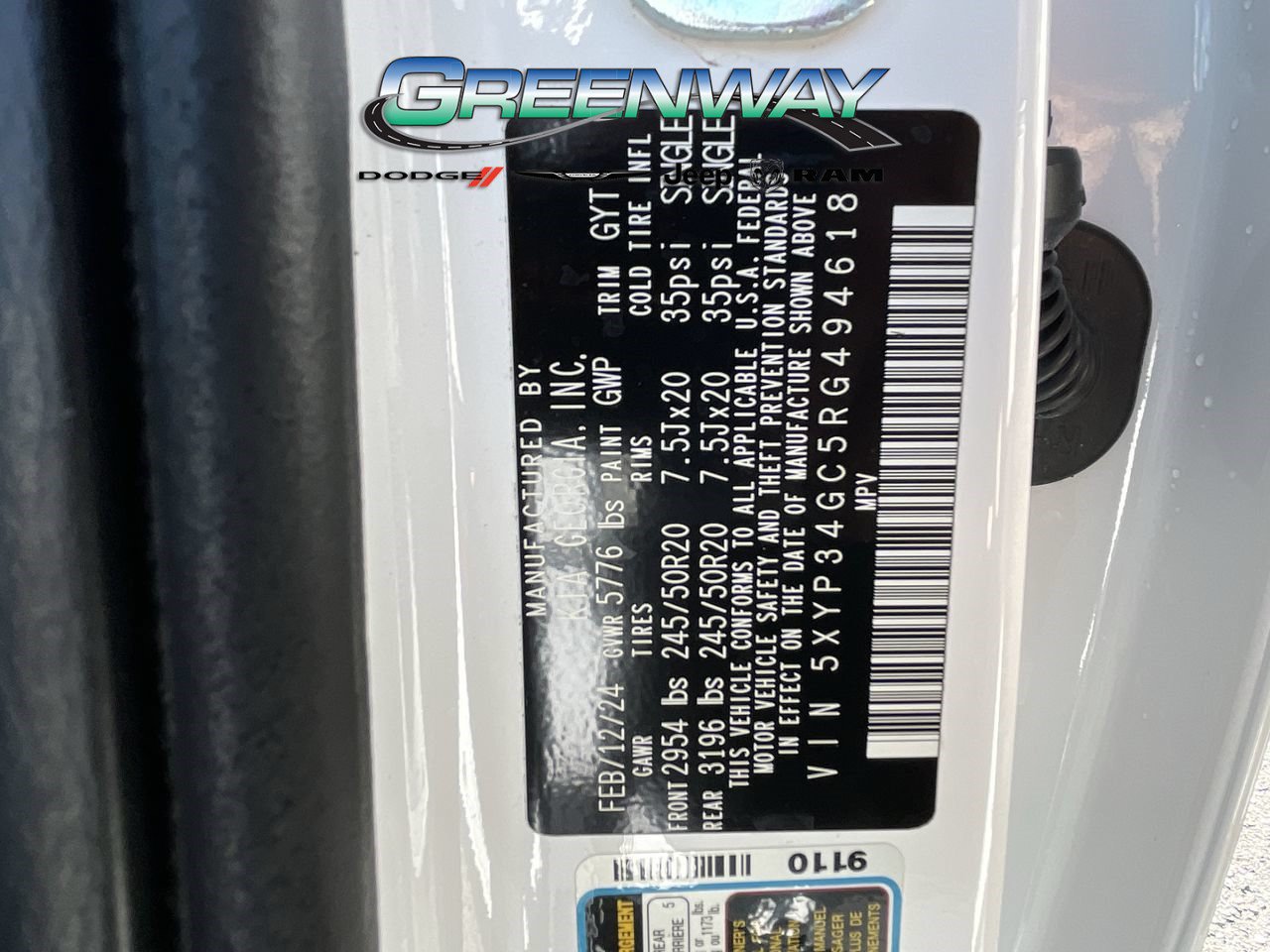 Used 2024 Kia Telluride EX w/ EX Captain's Chair Package FWD image 35