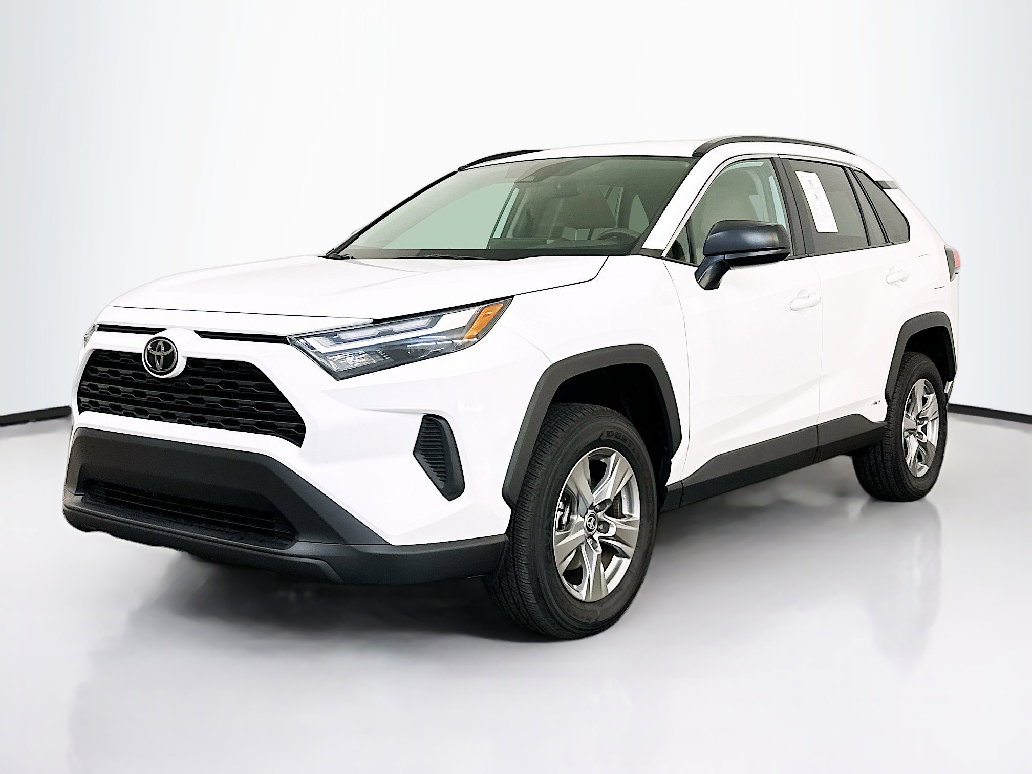 Used 2025 Toyota RAV4 LE image 3