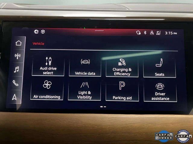 Used 2022 Audi e-tron GT Premium Plus image 44