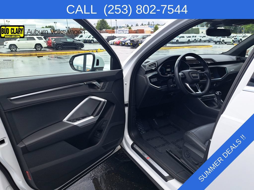 Used 2024 Audi Q3 2.0T Premium AWD/4WD image 40