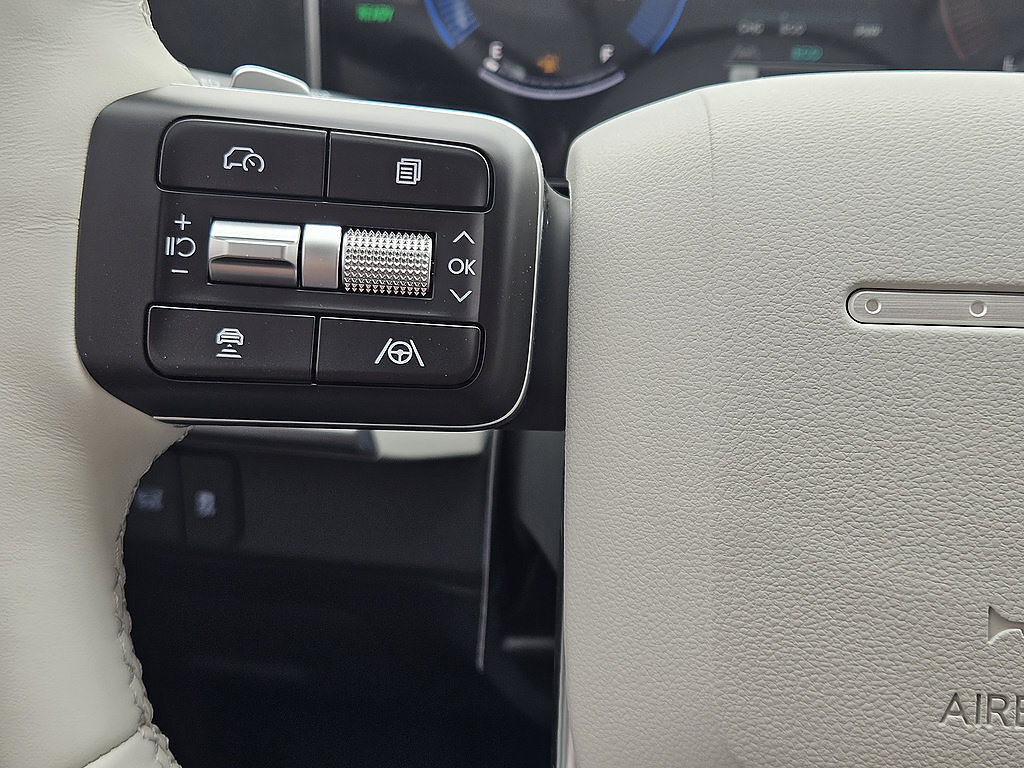 New 2026 Hyundai Santa Fe SE FWD image 27