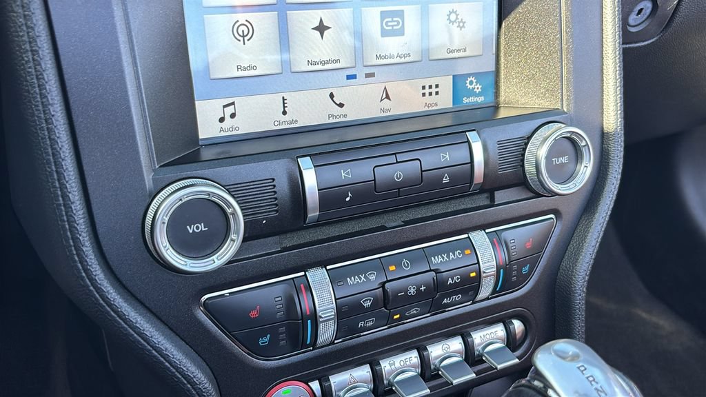 Used 2018 Ford Mustang GT Premium RWD image 19