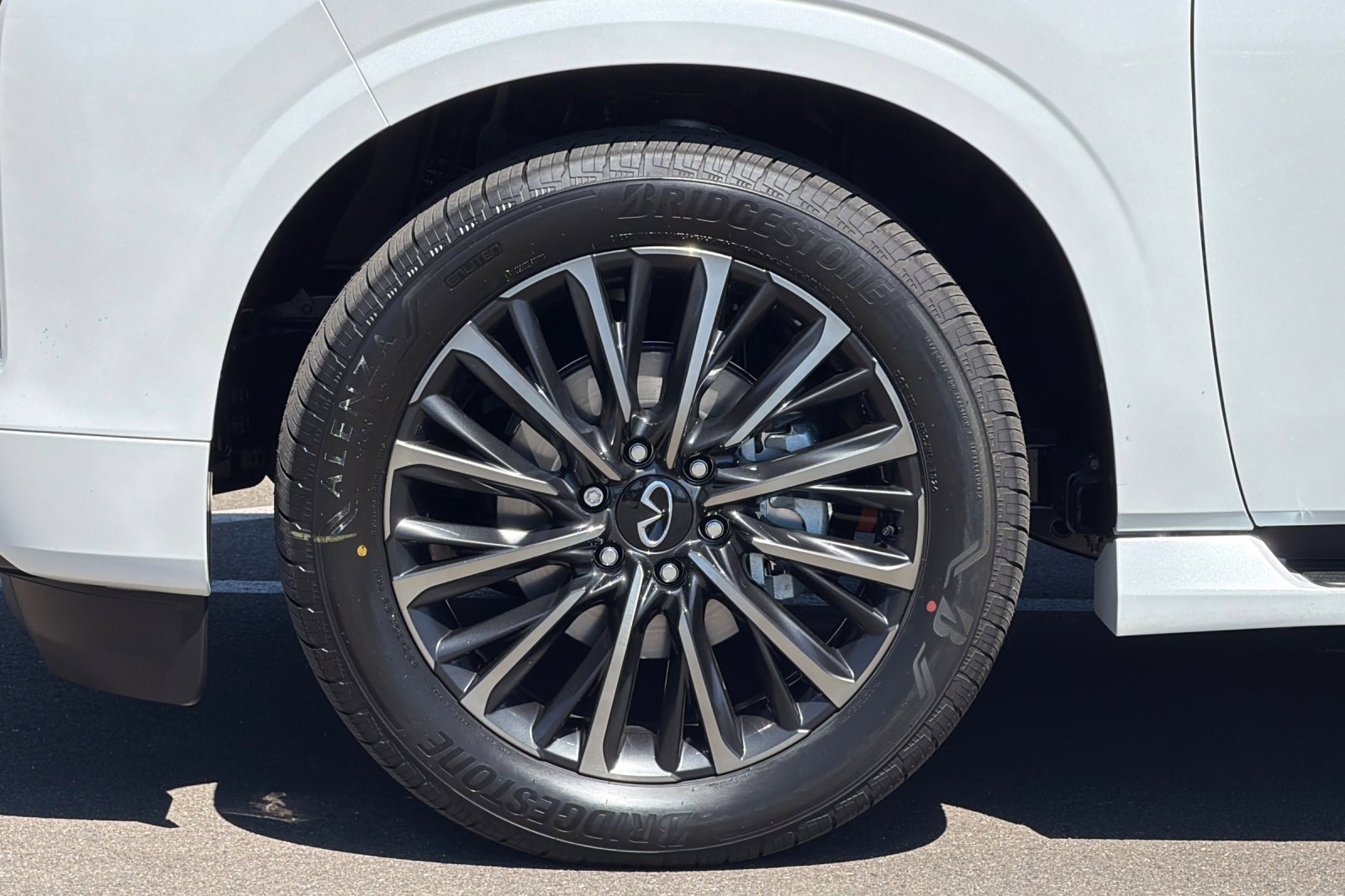 New 2027 INFINITI QX80 Autograph AWD/4WD image 34