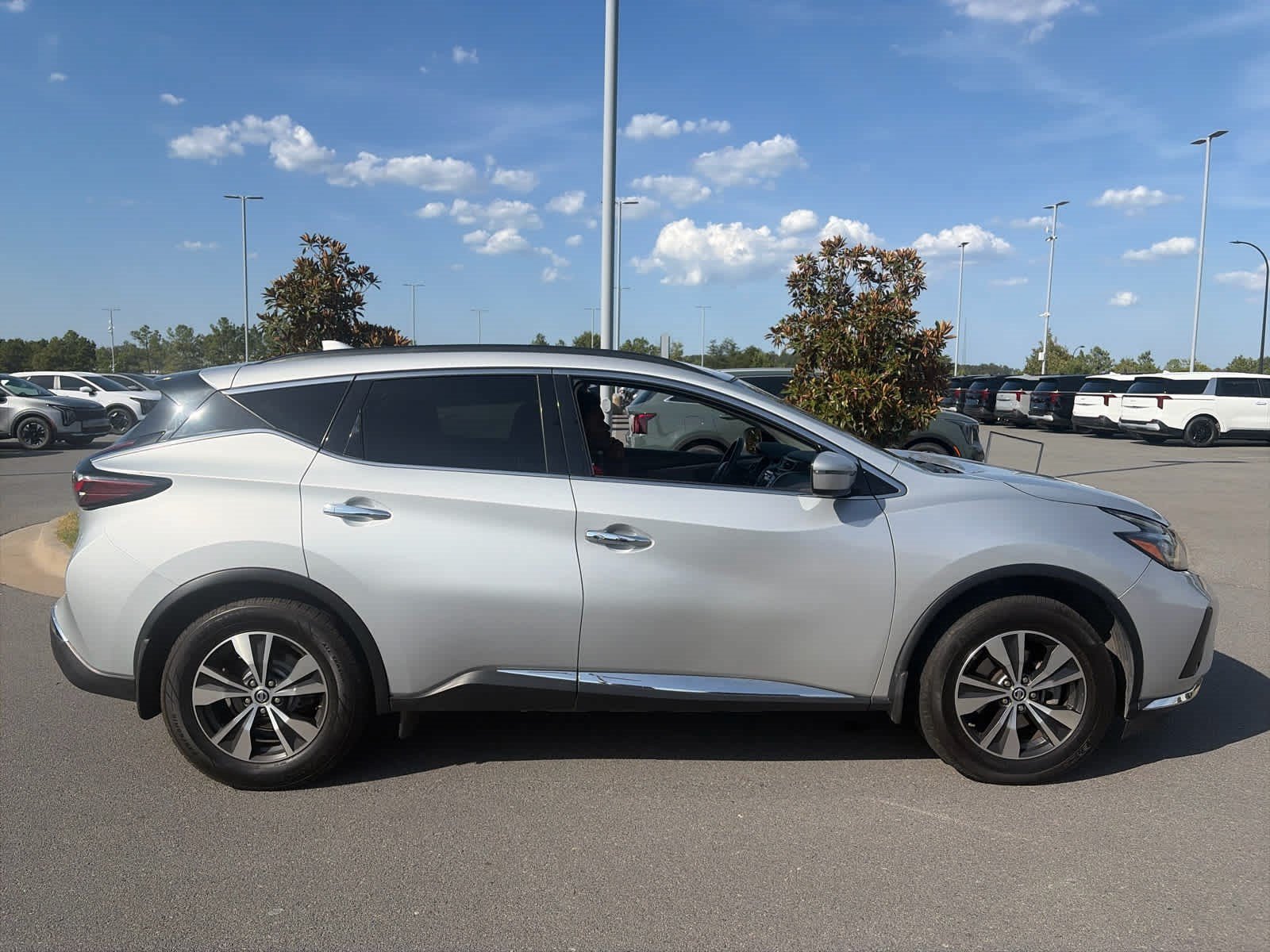 Used 2019 Nissan Murano SV AWD/4WD image 8