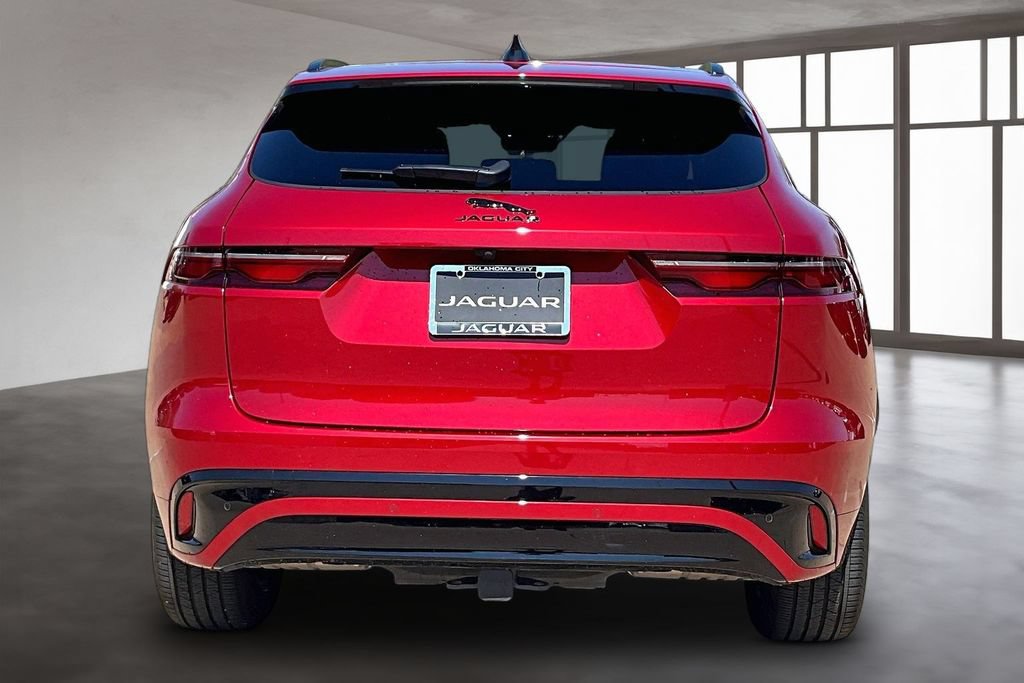 Used 2025 Jaguar F-PACE R-Dynamic S AWD/4WD image 4