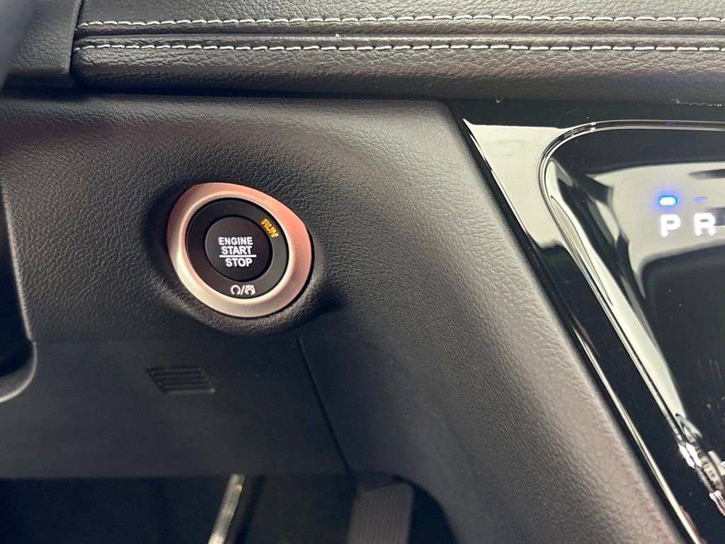 New 2027 Chrysler Pacifica LX FWD image 31