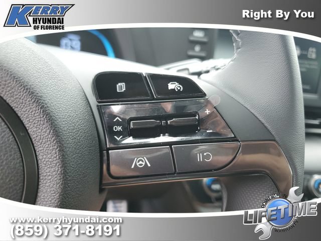 New 2026 Hyundai Elantra Sport FWD image 21
