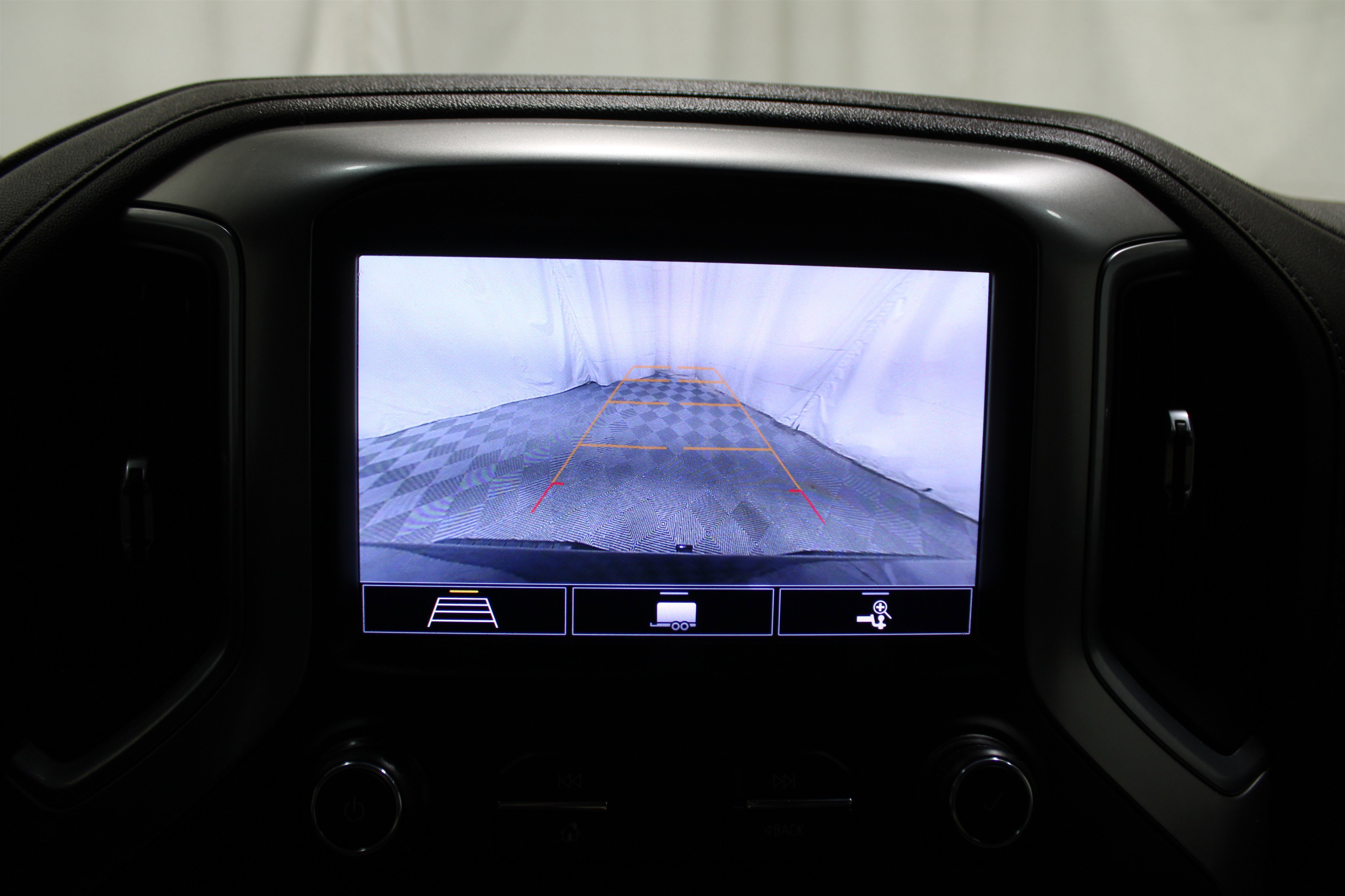 Used 2020 Chevrolet Silverado 1500 LT w/ Texas Edition image 22