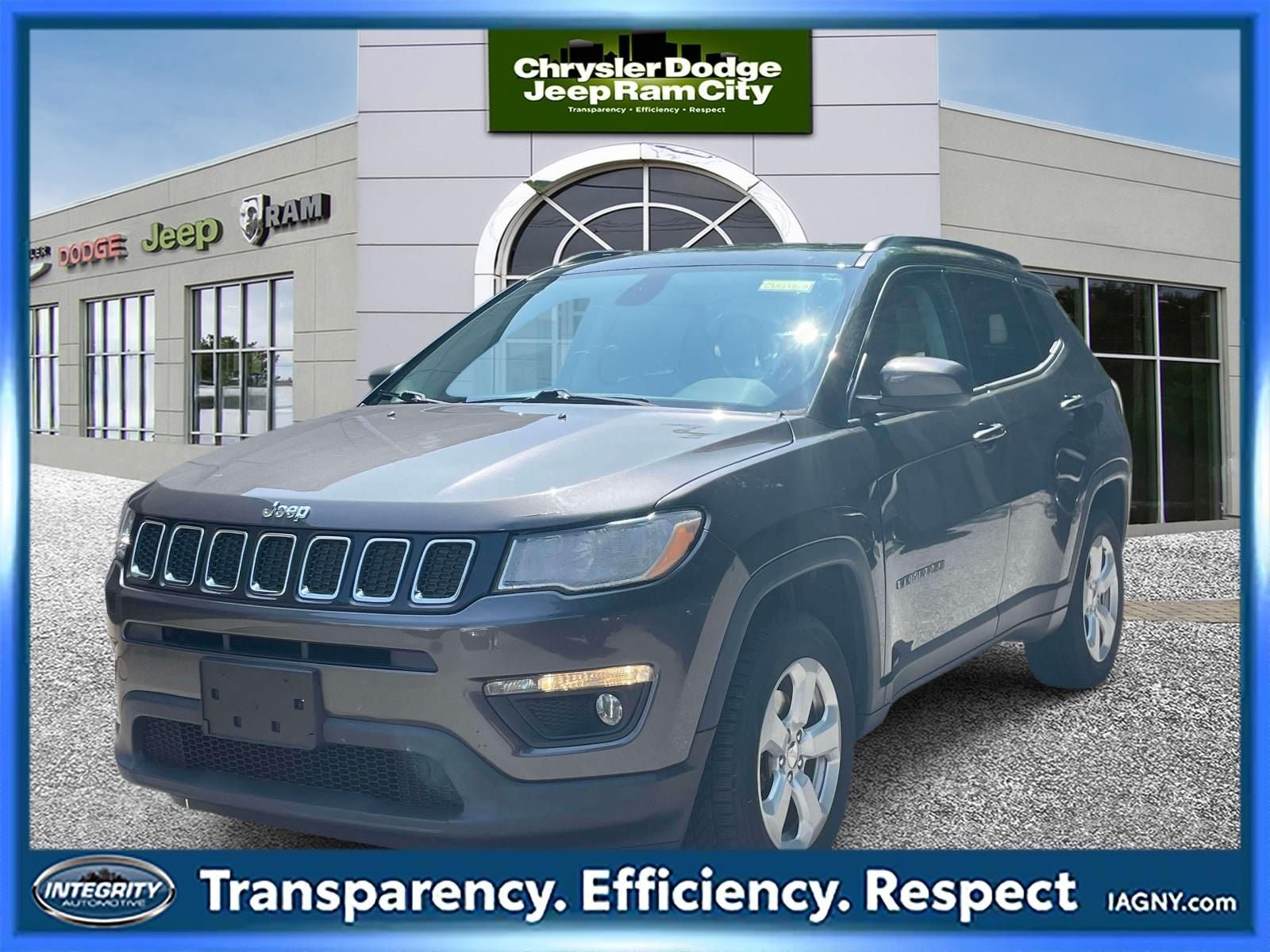 Used 2018 Jeep Compass Latitude w/ Popular Equipment Group AWD/4WD image 1