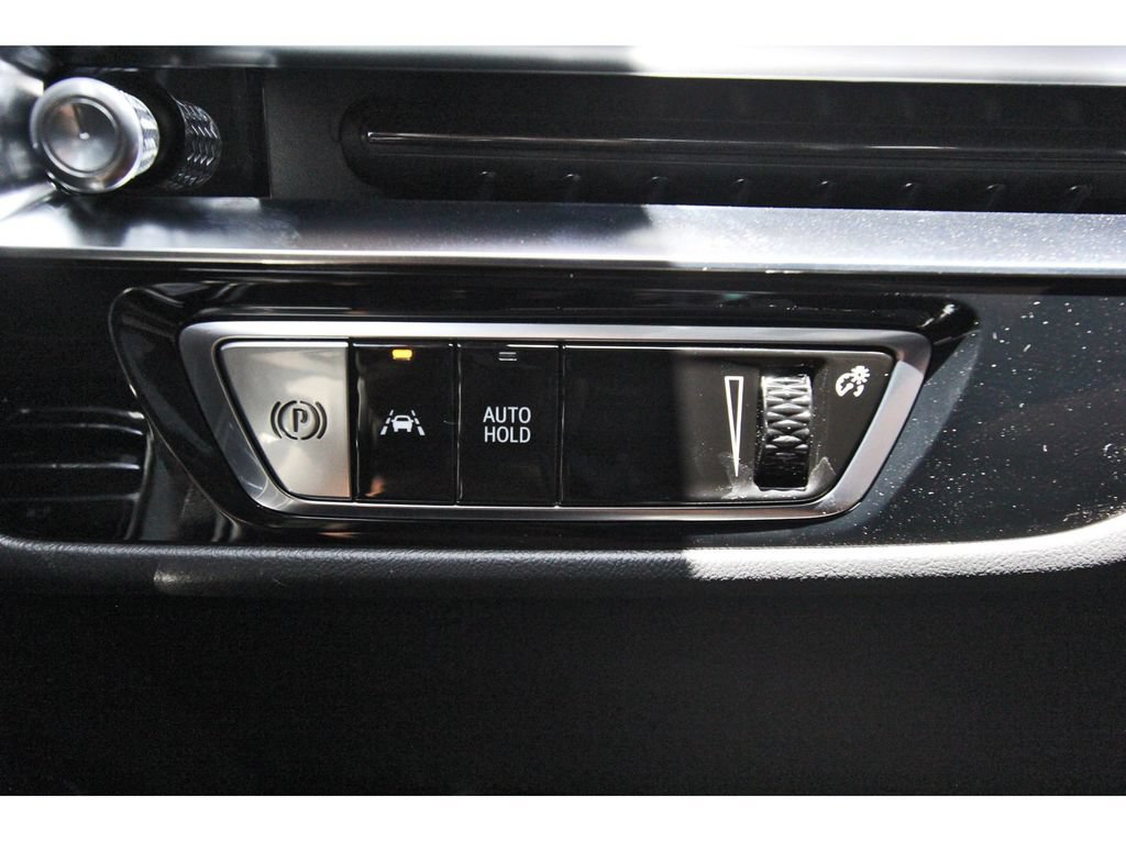 New 2027 Cadillac Lyriq Sport AWD/4WD image 14