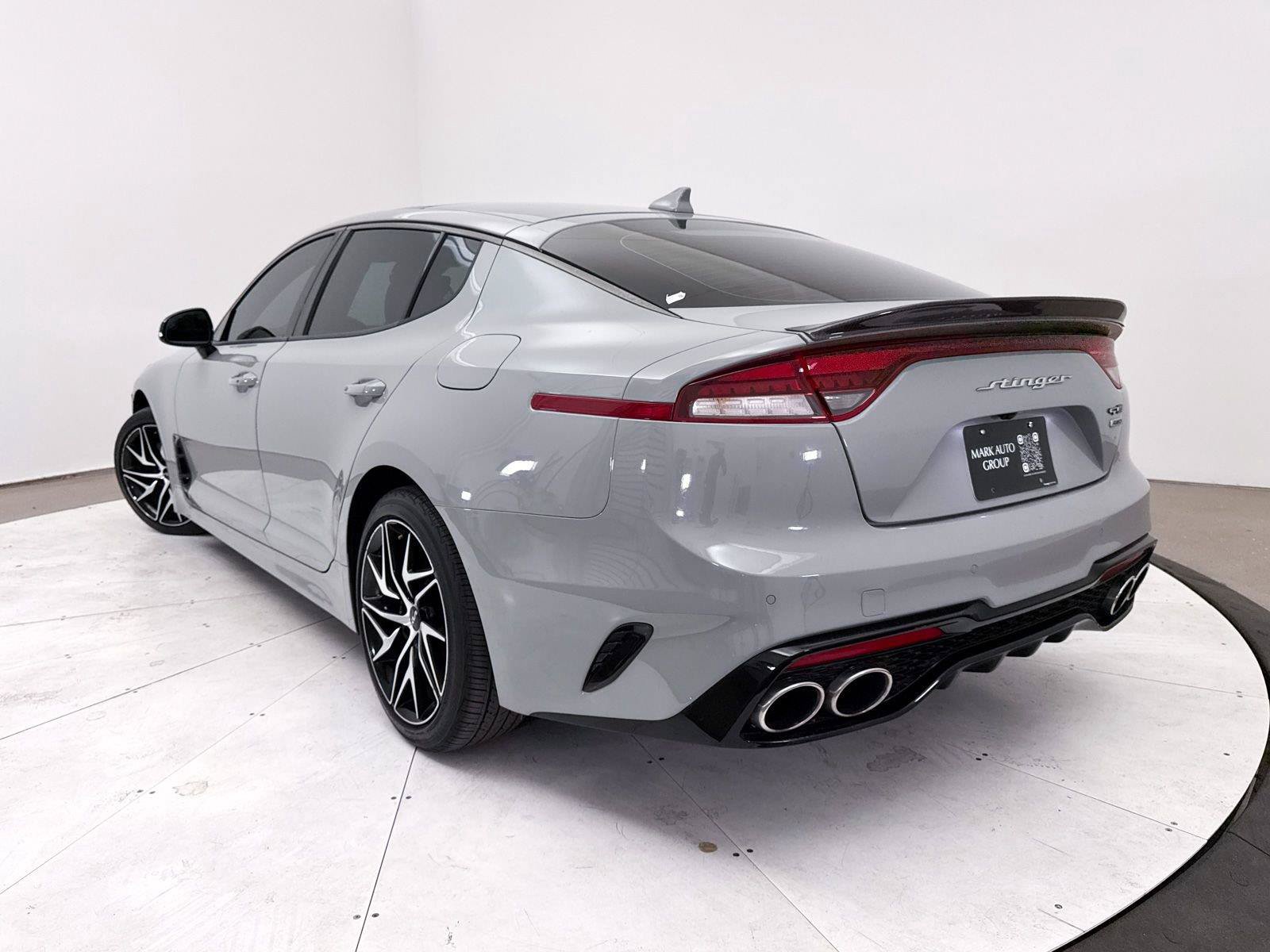 Used 2022 Kia Stinger GT-Line w/ Sun & Sound Package AWD/4WD image 2