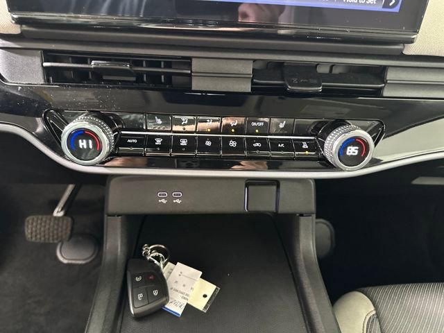 Used 2024 Honda Prologue EX image 23