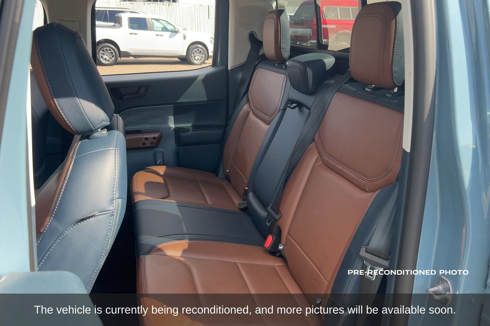 Used 2023 Ford Maverick Lariat w/ Lariat Luxury Package FWD image 12