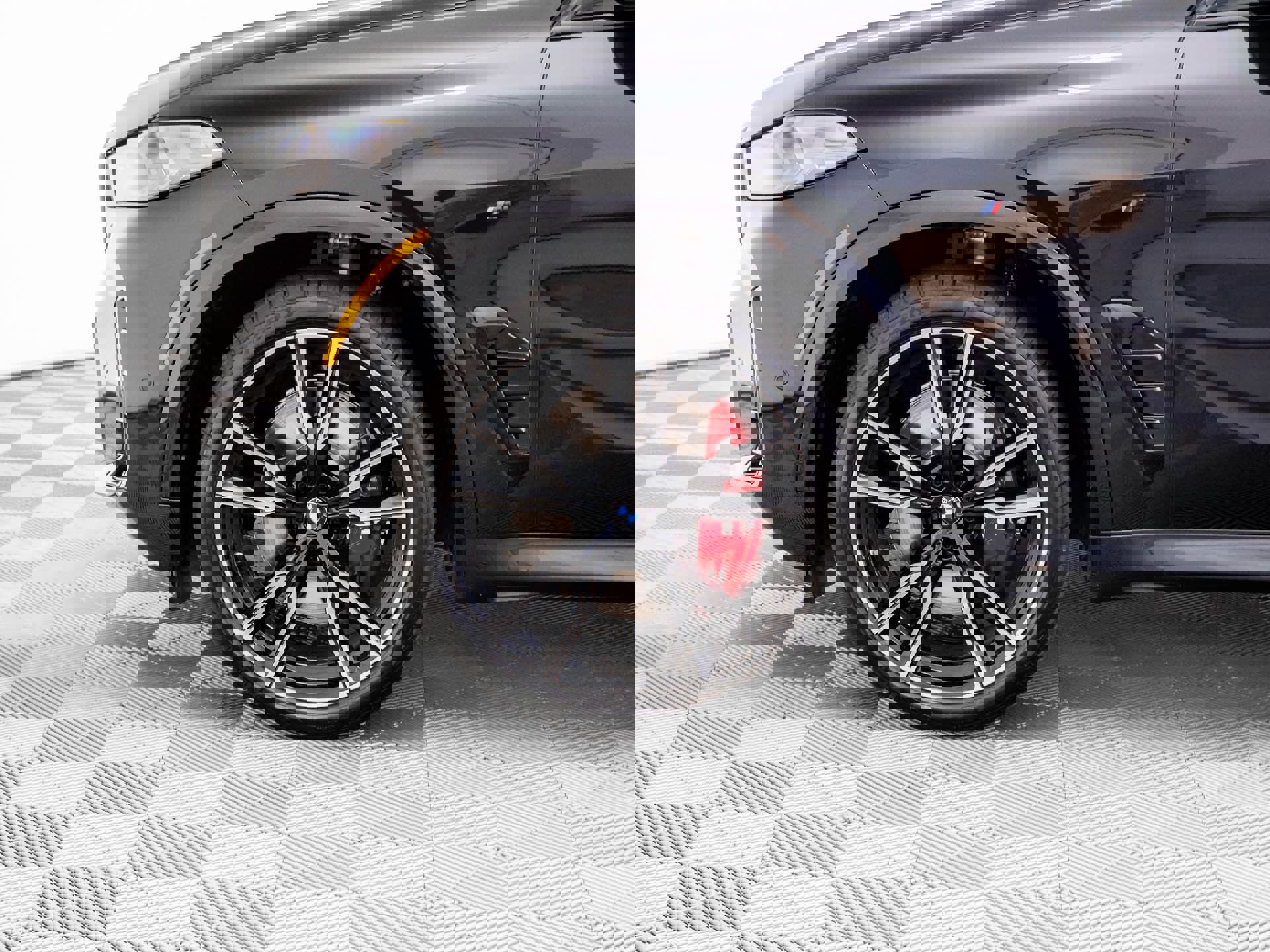 New 2026 BMW X5 M60i w/ Executive Package image 34