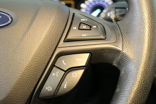 Used 2020 Ford Edge SE image 22