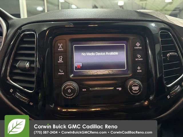 Used 2018 Jeep Compass Latitude image 21