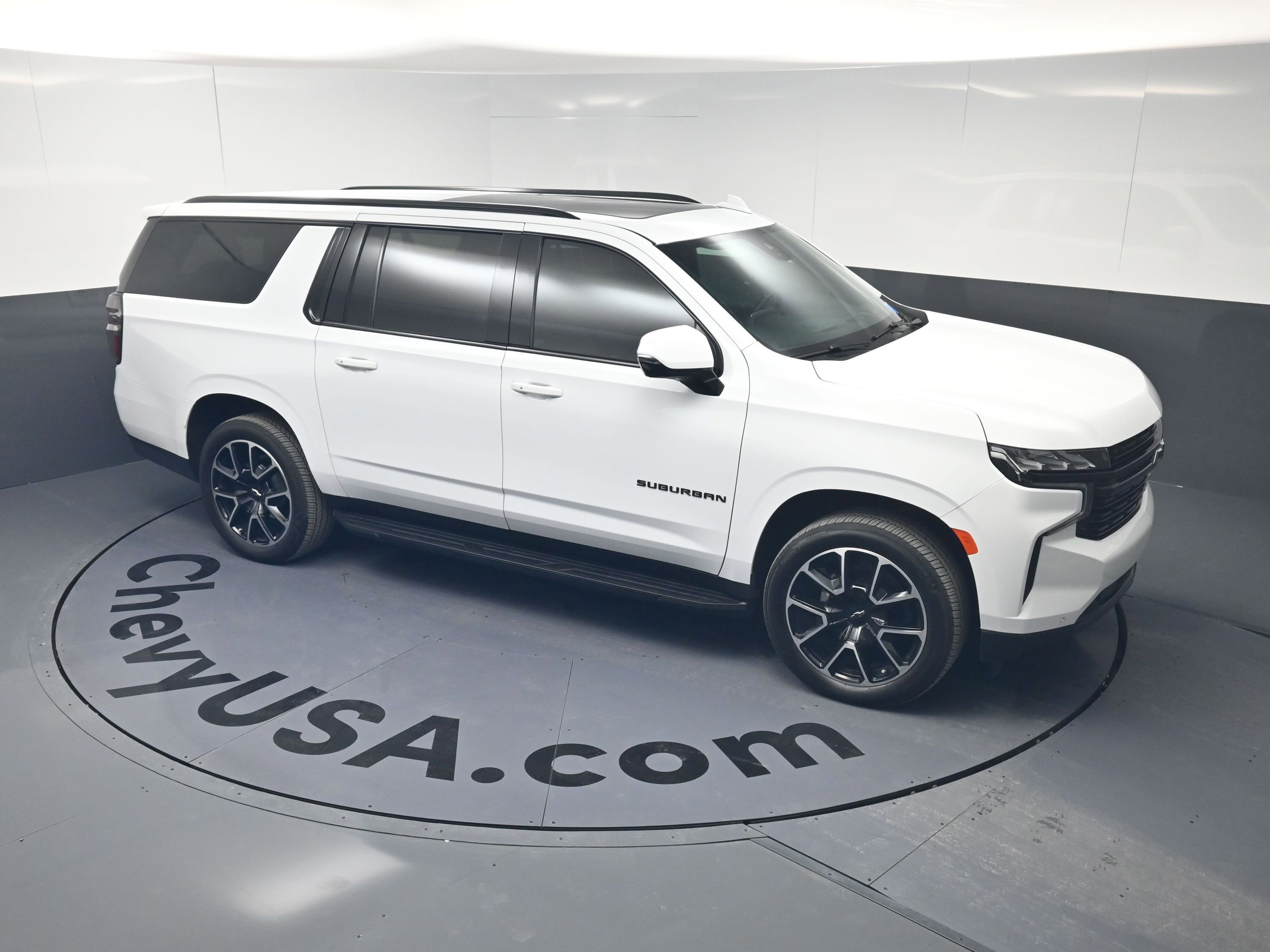 Certified 2023 Chevrolet Suburban RST w/ Luxury Package image 33