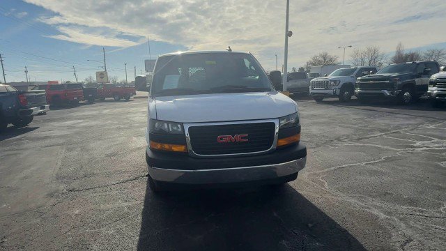 Certified 2024 GMC Savana 2500 w/ Driver Convenience Package image 3