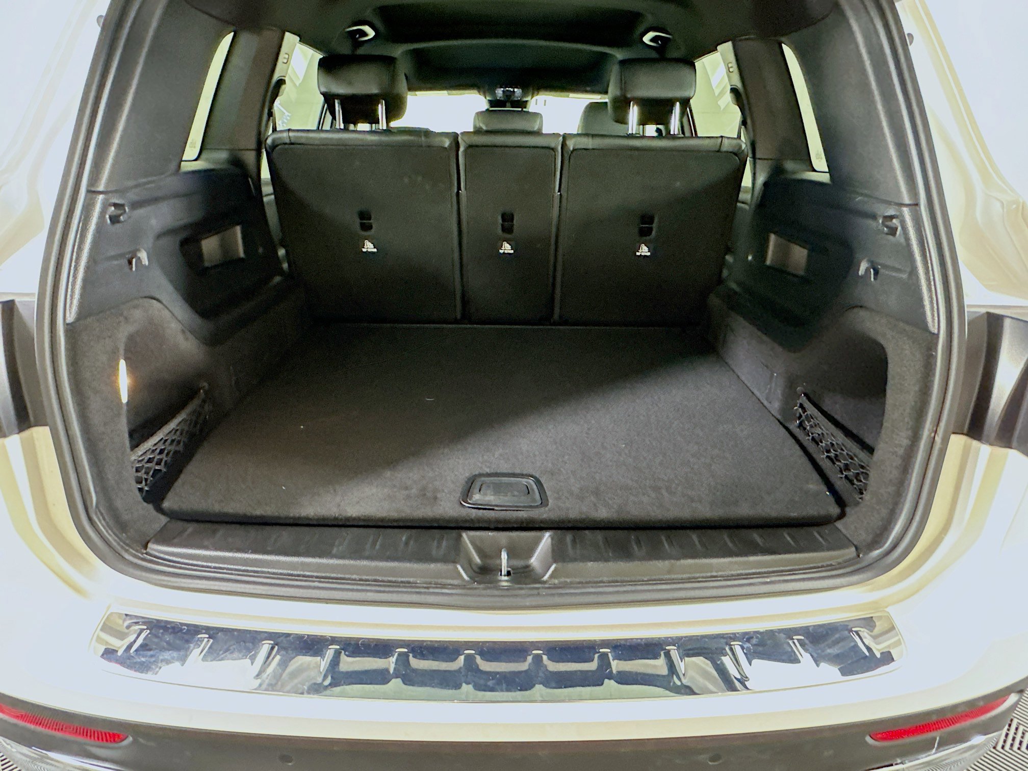 Used 2024 Mercedes-Benz GLB 250 image 31