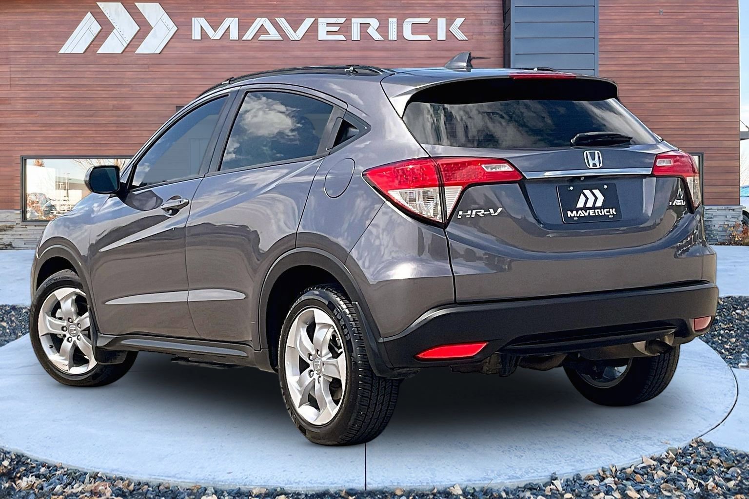Used 2019 Honda HR-V LX image 4