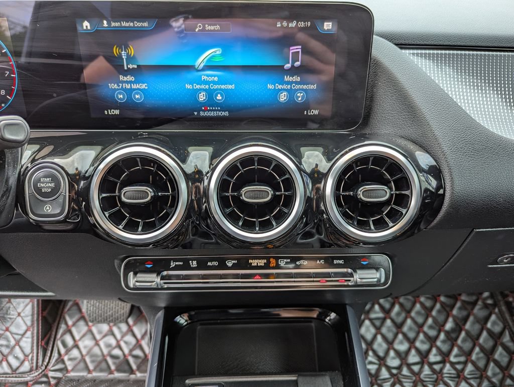 Used 2021 Mercedes-Benz GLA 250 4MATIC image 24