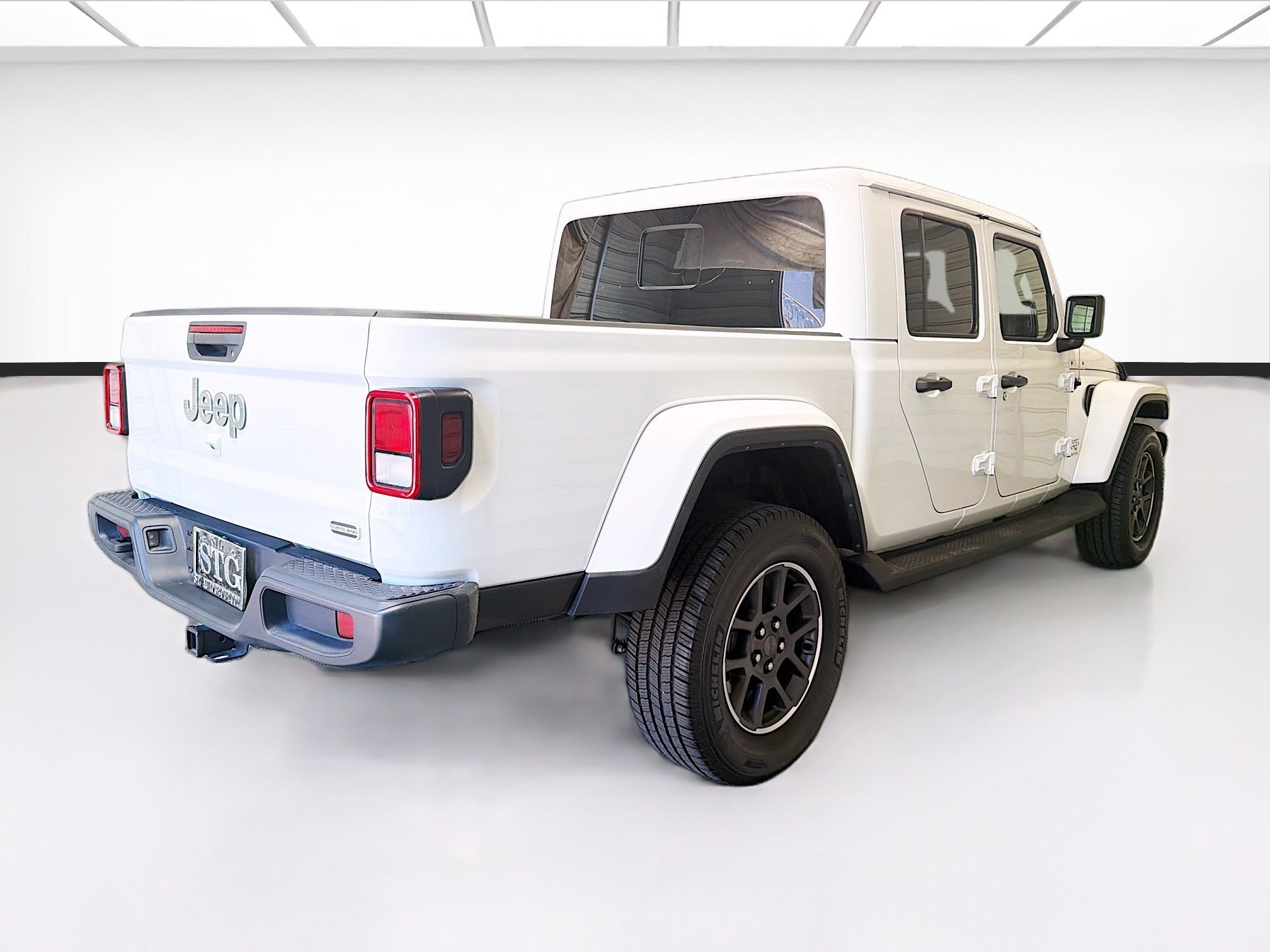 Used 2022 Jeep Gladiator Overland w/ Popular Equipment Package AWD/4WD image 4