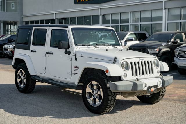 Used 2016 Jeep Wrangler Unlimited Sahara w/ Connectivity Group image 3