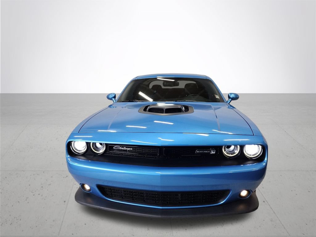 Used 2016 Dodge Challenger R/T Scat Pack RWD image 3