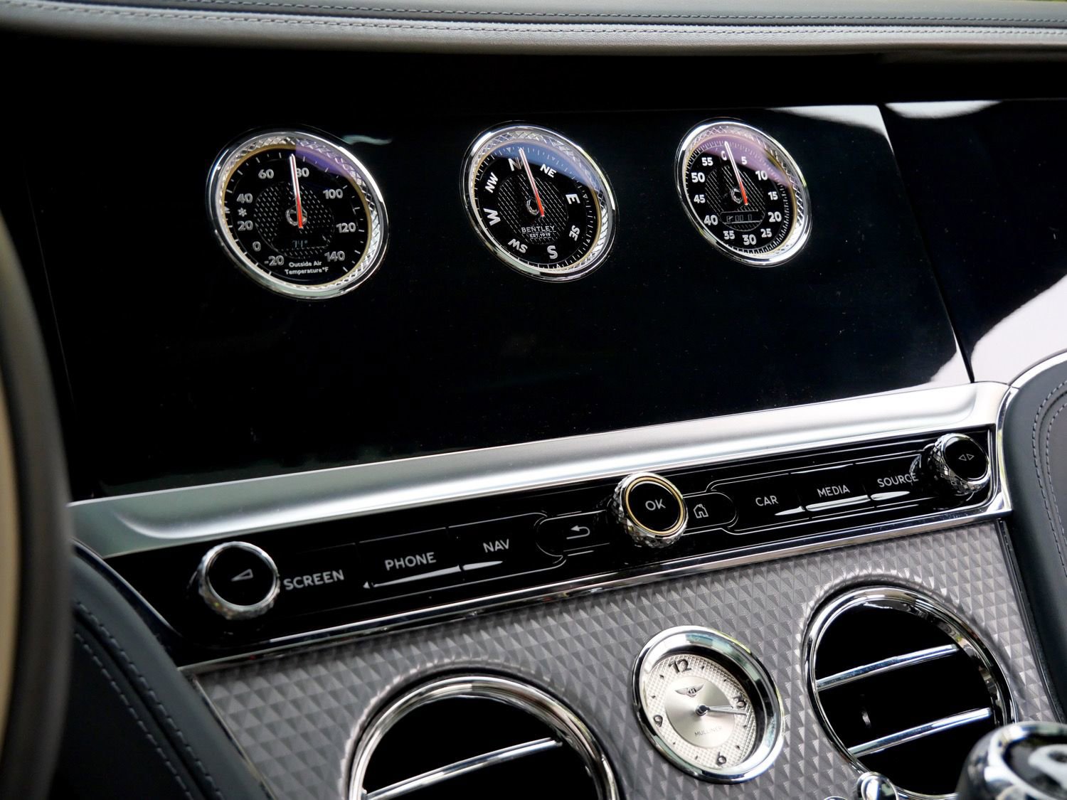 Used 2023 Bentley Continental GT Mulliner image 14