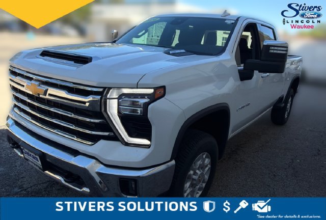 Used 2024 Chevrolet Silverado 2500 LTZ AWD/4WD image 3