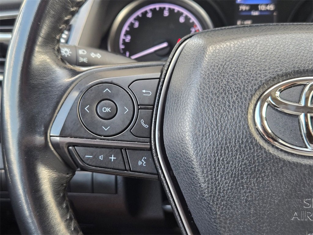 Used 2021 Toyota Camry SE image 19