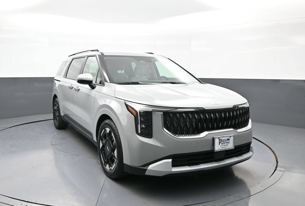 New 2026 Kia Carnival EX FWD image 3