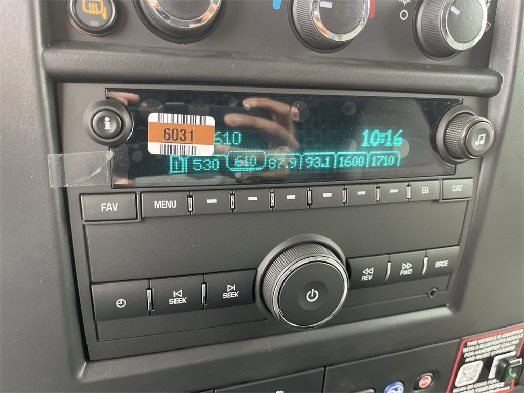 New 2025 Chevrolet Express 2500 w/ Driver Convenience Package image 11