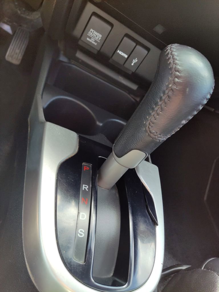 Used 2015 Honda Fit EX image 26