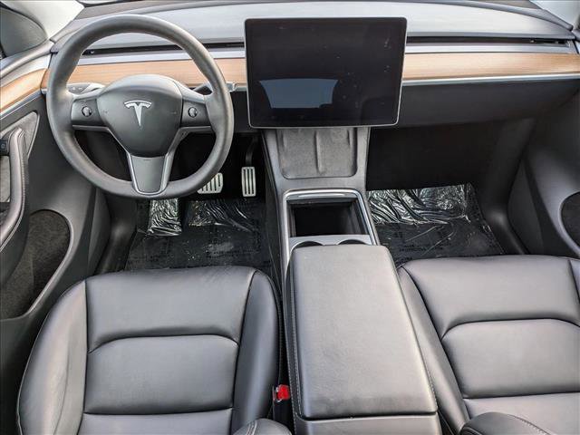 Used 2023 Tesla Model Y Performance image 19