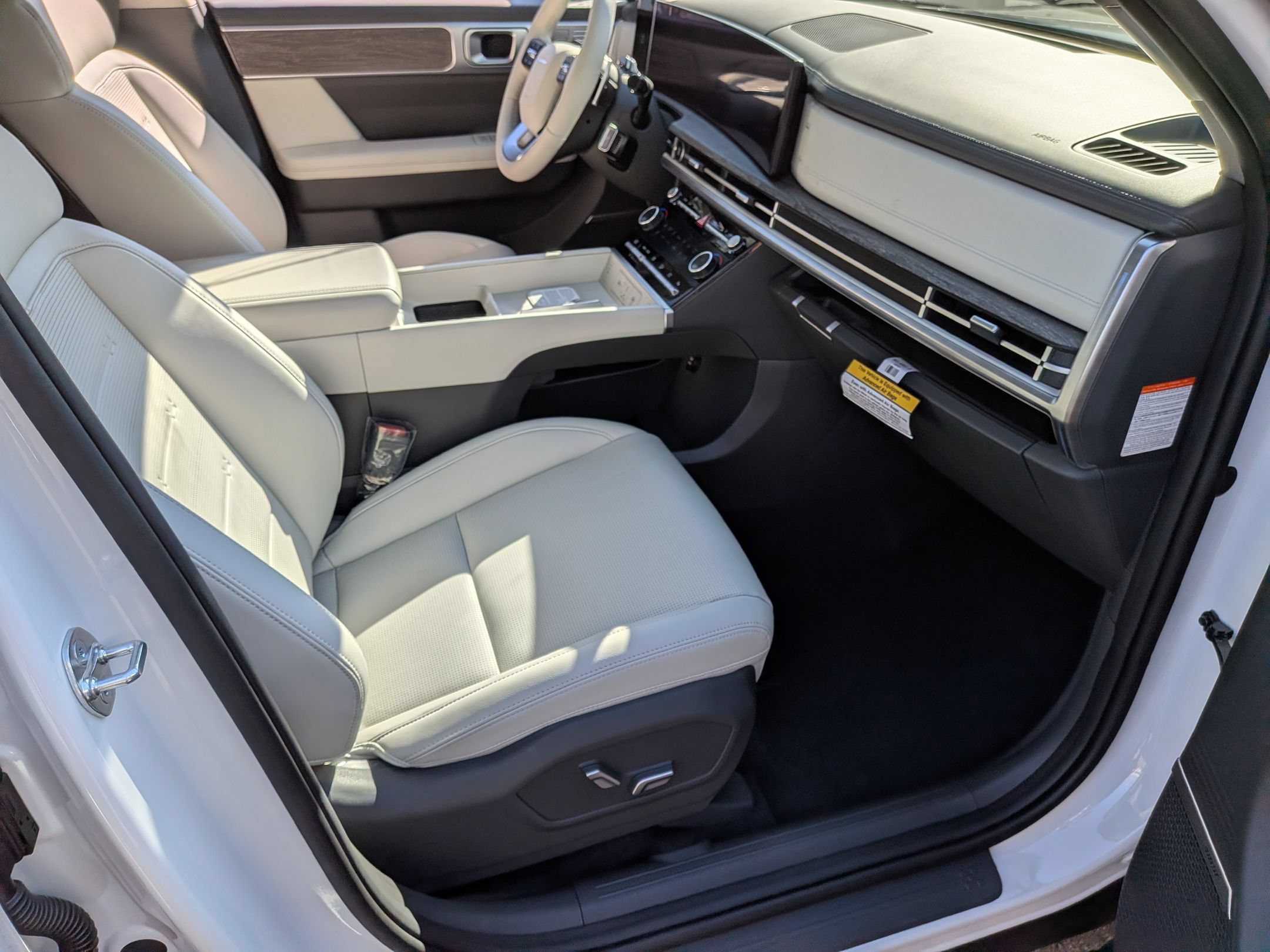 New 2026 Hyundai Santa Fe Limited AWD/4WD image 25