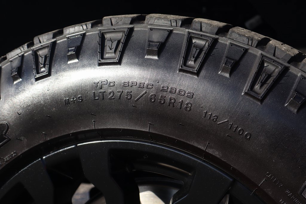 Used 2022 GMC Sierra 1500 AT4X image 54