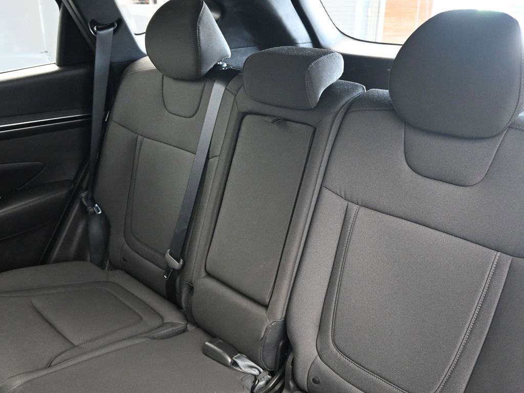 Used 2024 Hyundai Tucson SE image 20