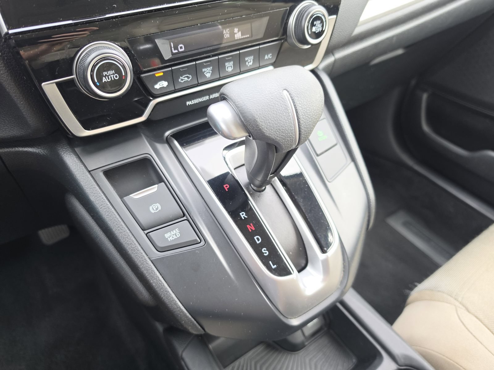 Used 2017 Honda CR-V LX image 24